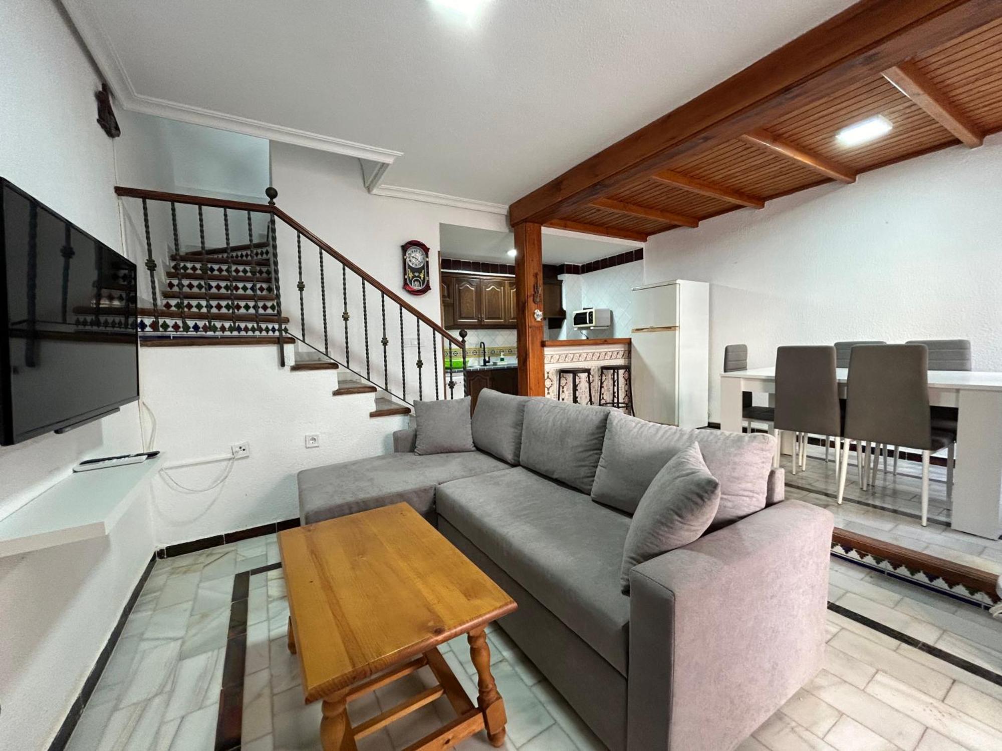 Bungalow Pasaje Ceuta 托雷维耶哈 外观 照片