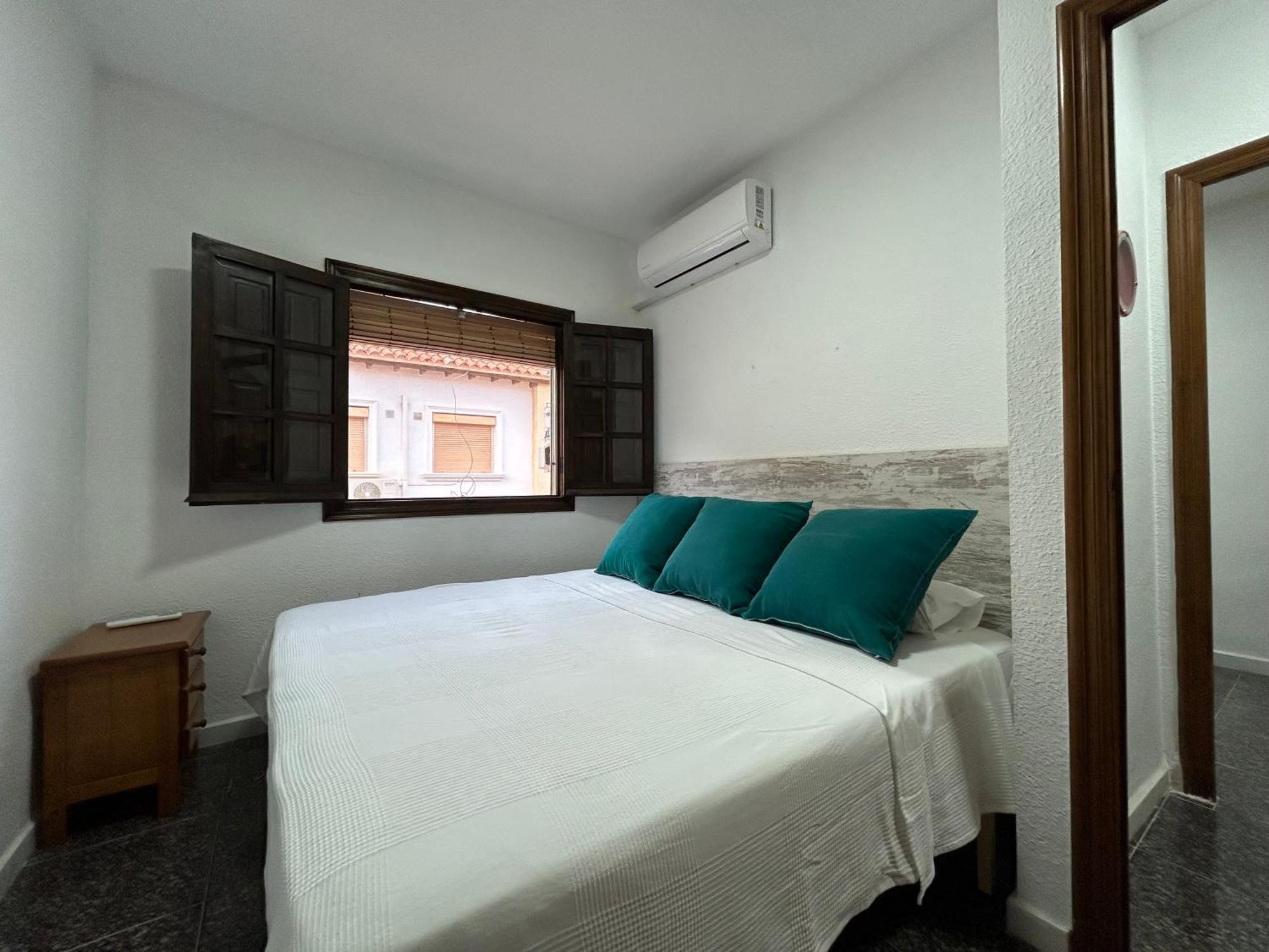 Bungalow Pasaje Ceuta 托雷维耶哈 外观 照片