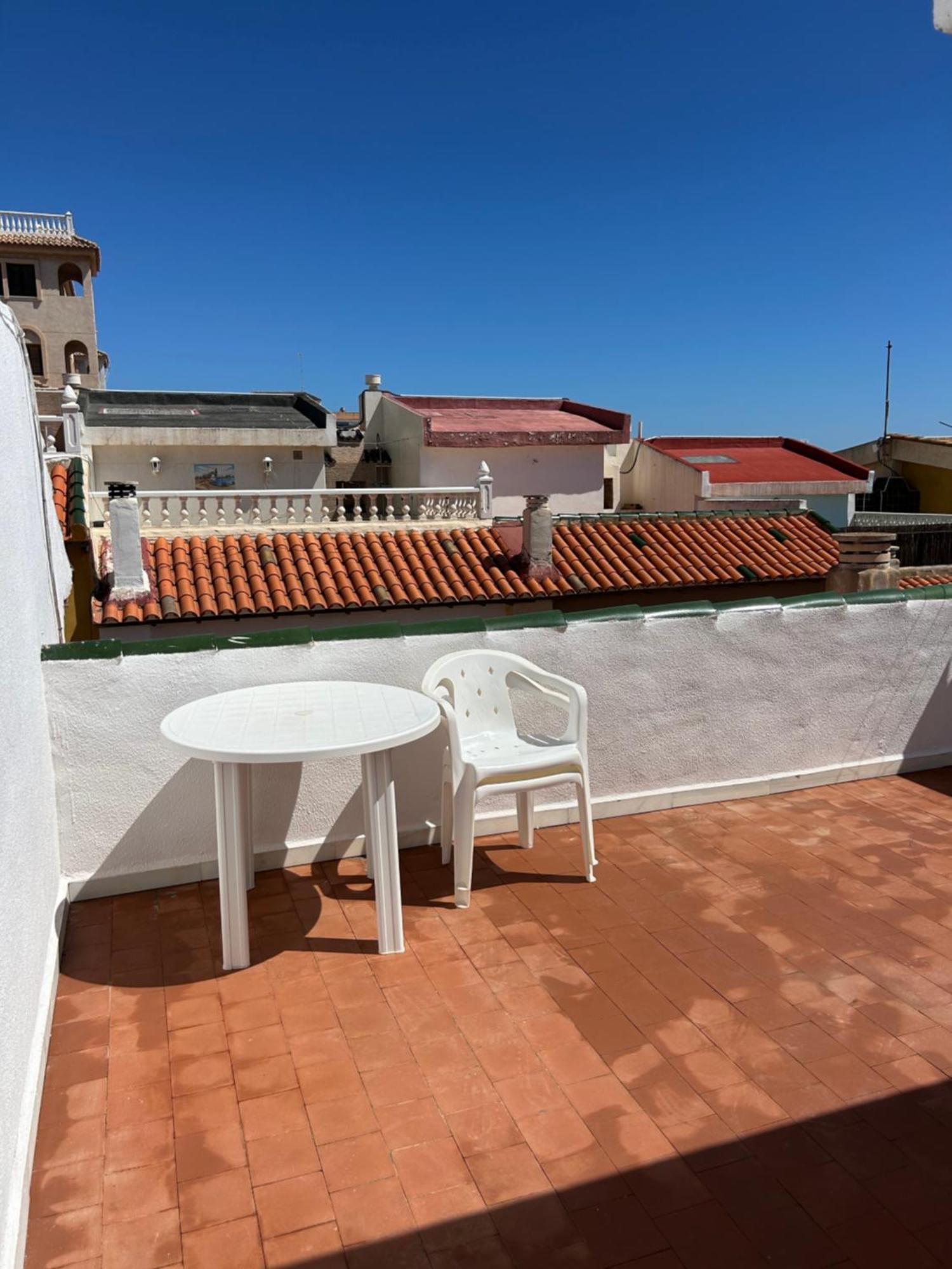 Bungalow Pasaje Ceuta 托雷维耶哈 外观 照片